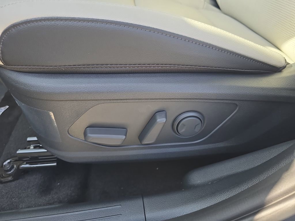 New 2026 Kia Sportage EX image 21