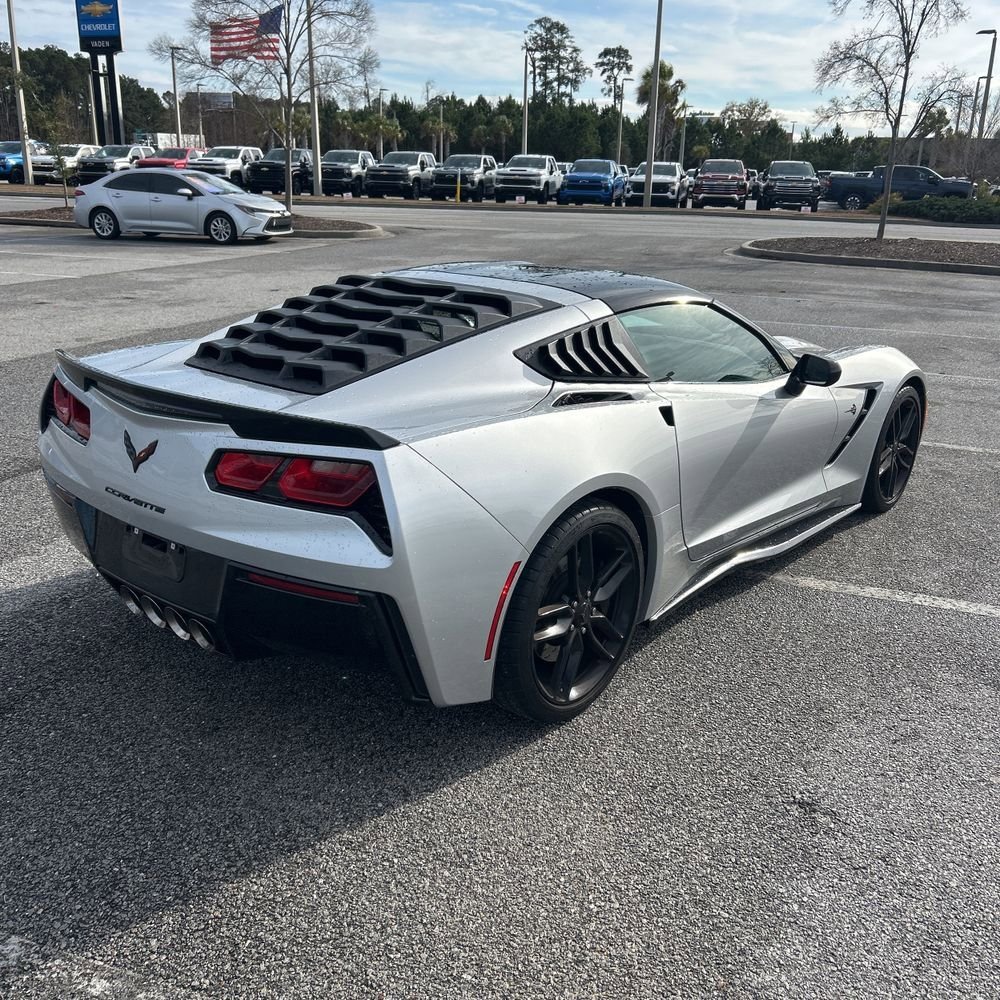Used 2016 Chevrolet Corvette Stingray Coupe w/ 2LT Preferred Equipment Group image 8