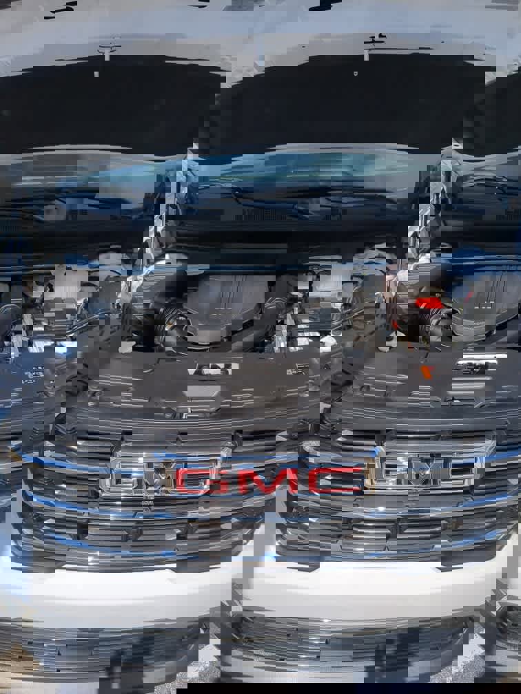 Used 2025 GMC Acadia Elevation image 10