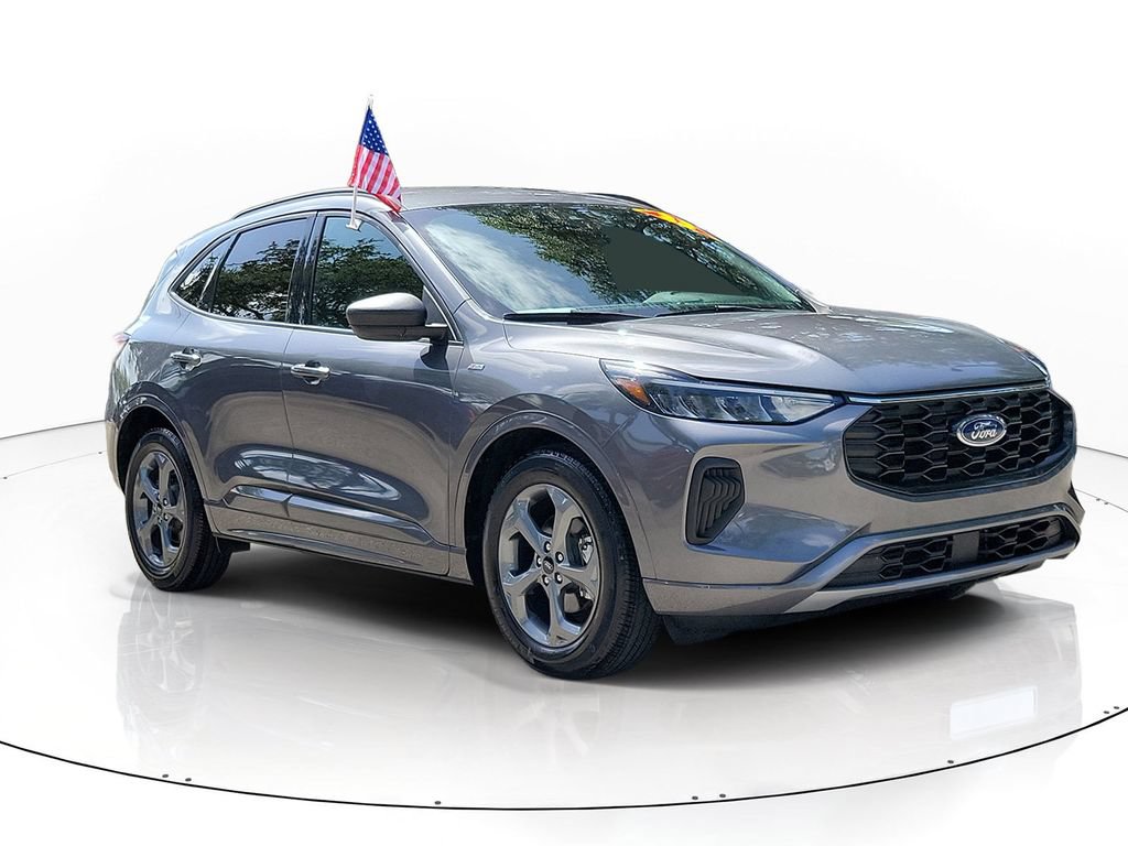 Certified 2023 Ford Escape ST-Line w/ Tech Pack #1 FWD video 2