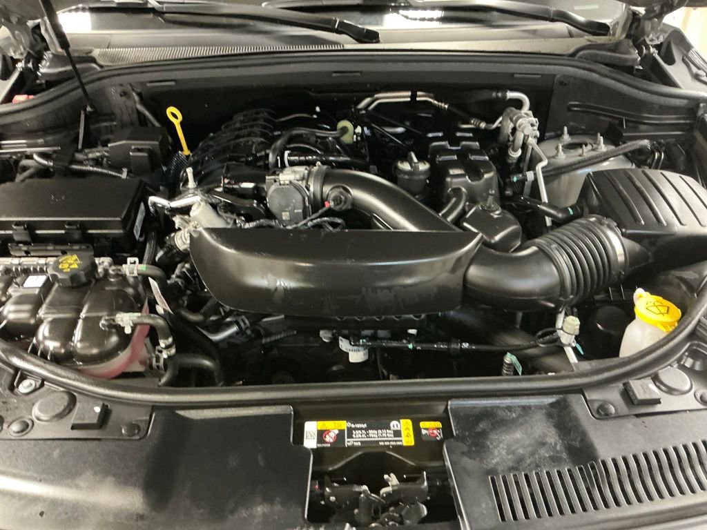 Used 2023 Dodge Durango GT image 7