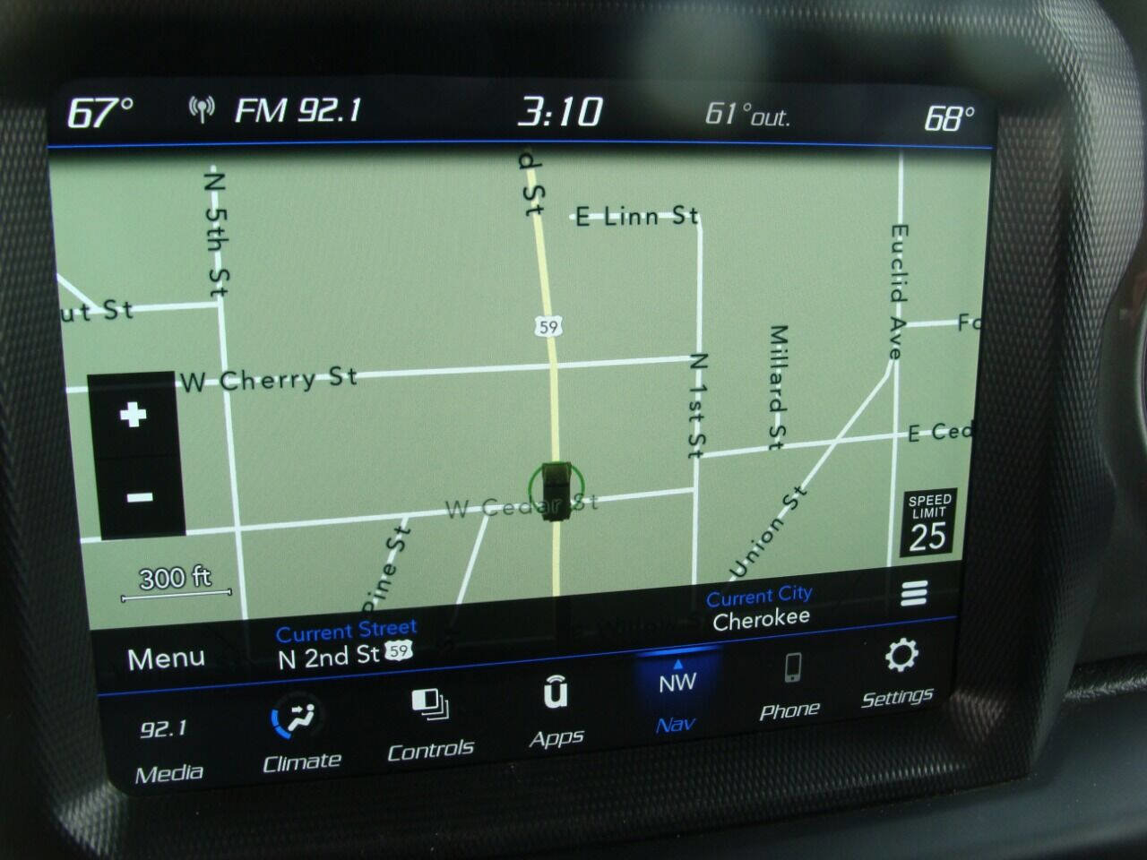 Used 2020 Jeep Wrangler Unlimited Sahara w/ Uconnect 4C Nav & Sound Group image 11