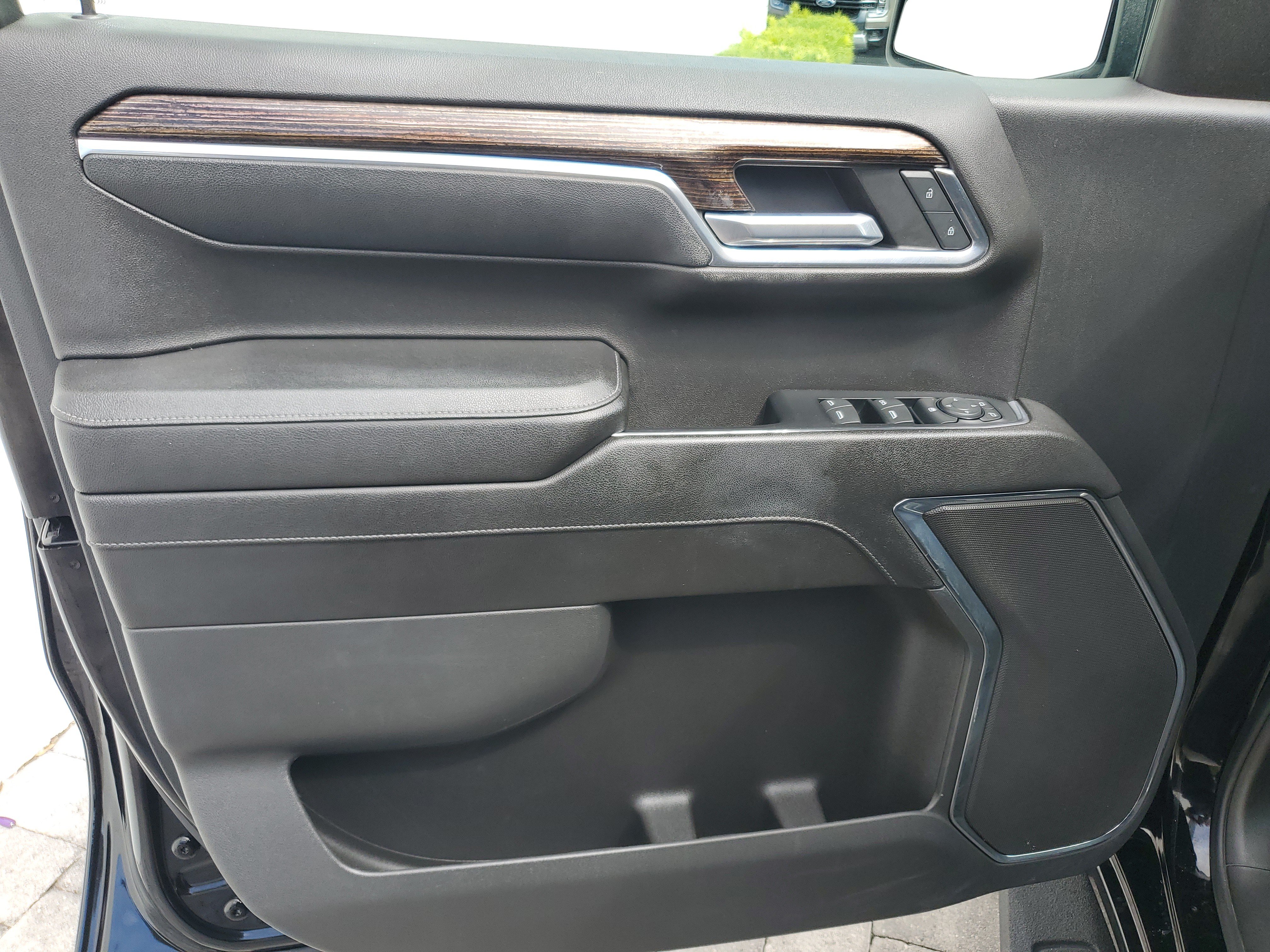 Used 2023 GMC Sierra 1500 Elevation AWD/4WD image 18
