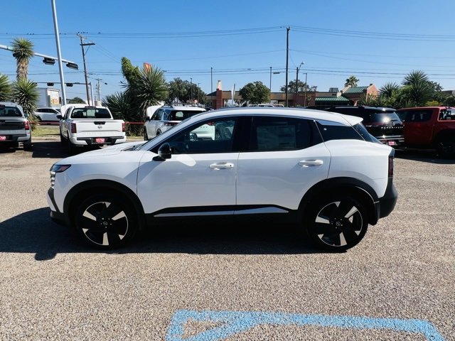 New 2026 Nissan Kicks SR image 10