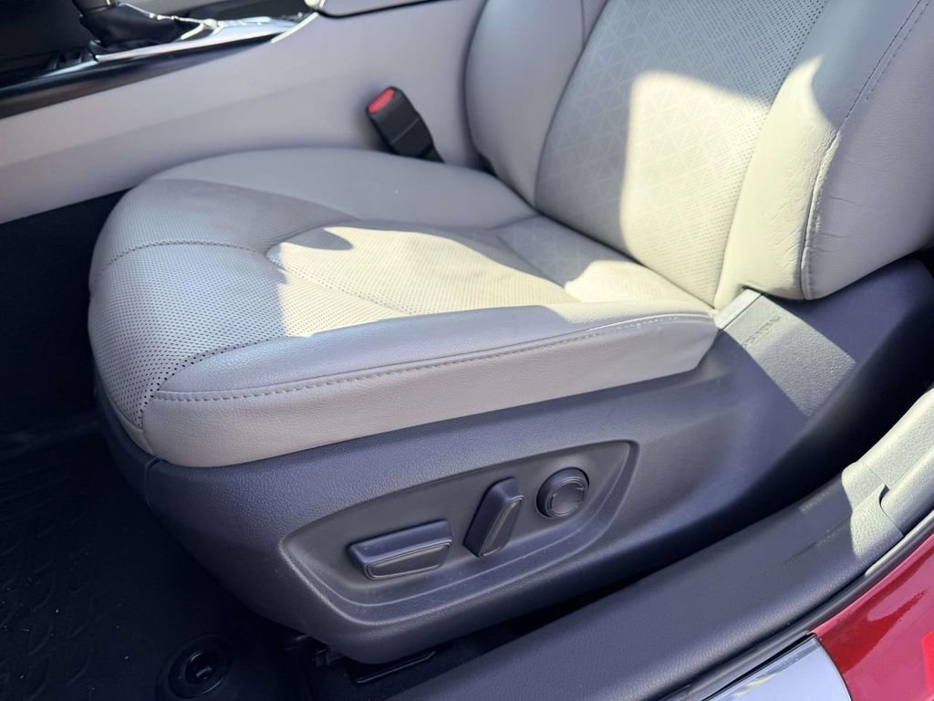 Certified 2020 Toyota Camry XSE w/ Driver Assist Package image 17