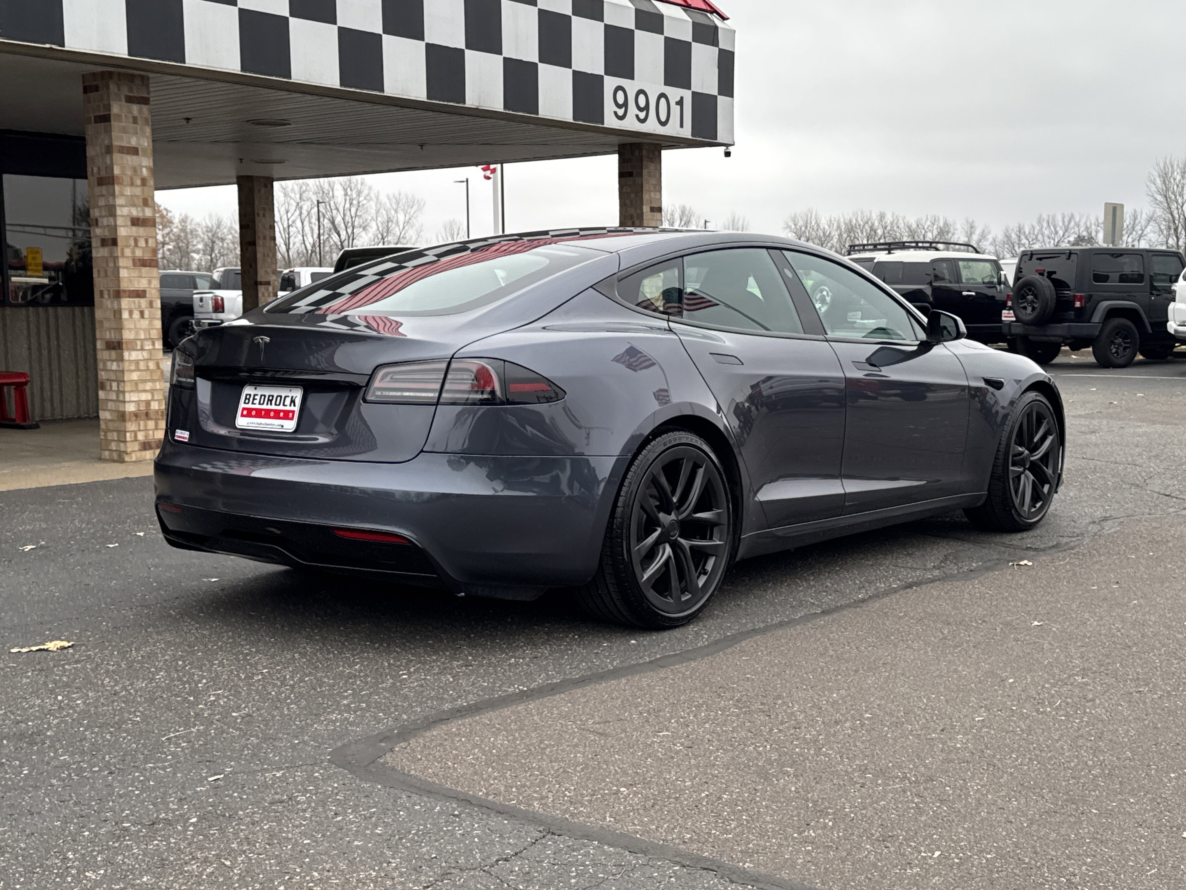 Used 2022 Tesla Model S image 7