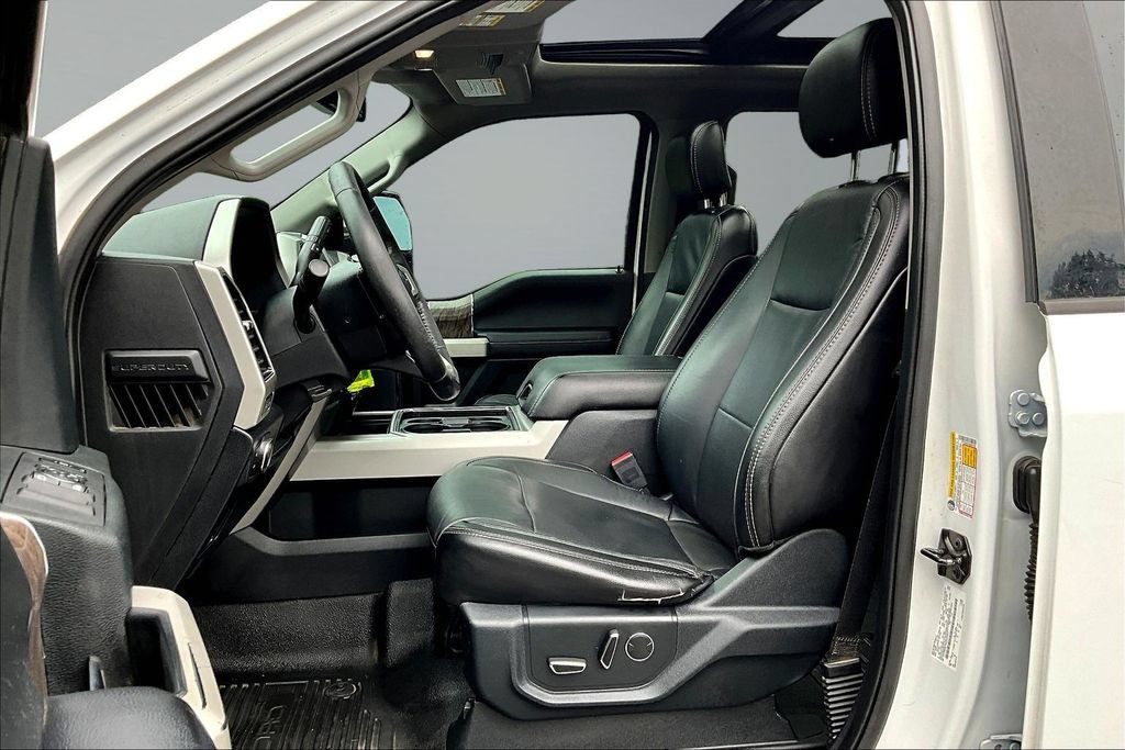 Used 2019 Ford F250 Lariat w/ Lariat Value Package AWD/4WD image 25