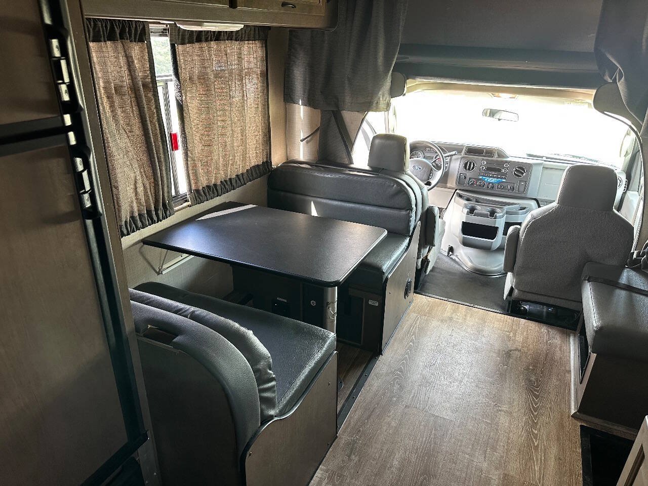 Used 2017 Ford E-350 and Econoline 350 Super Duty w/ Motorhome Prep Package RWD image 15