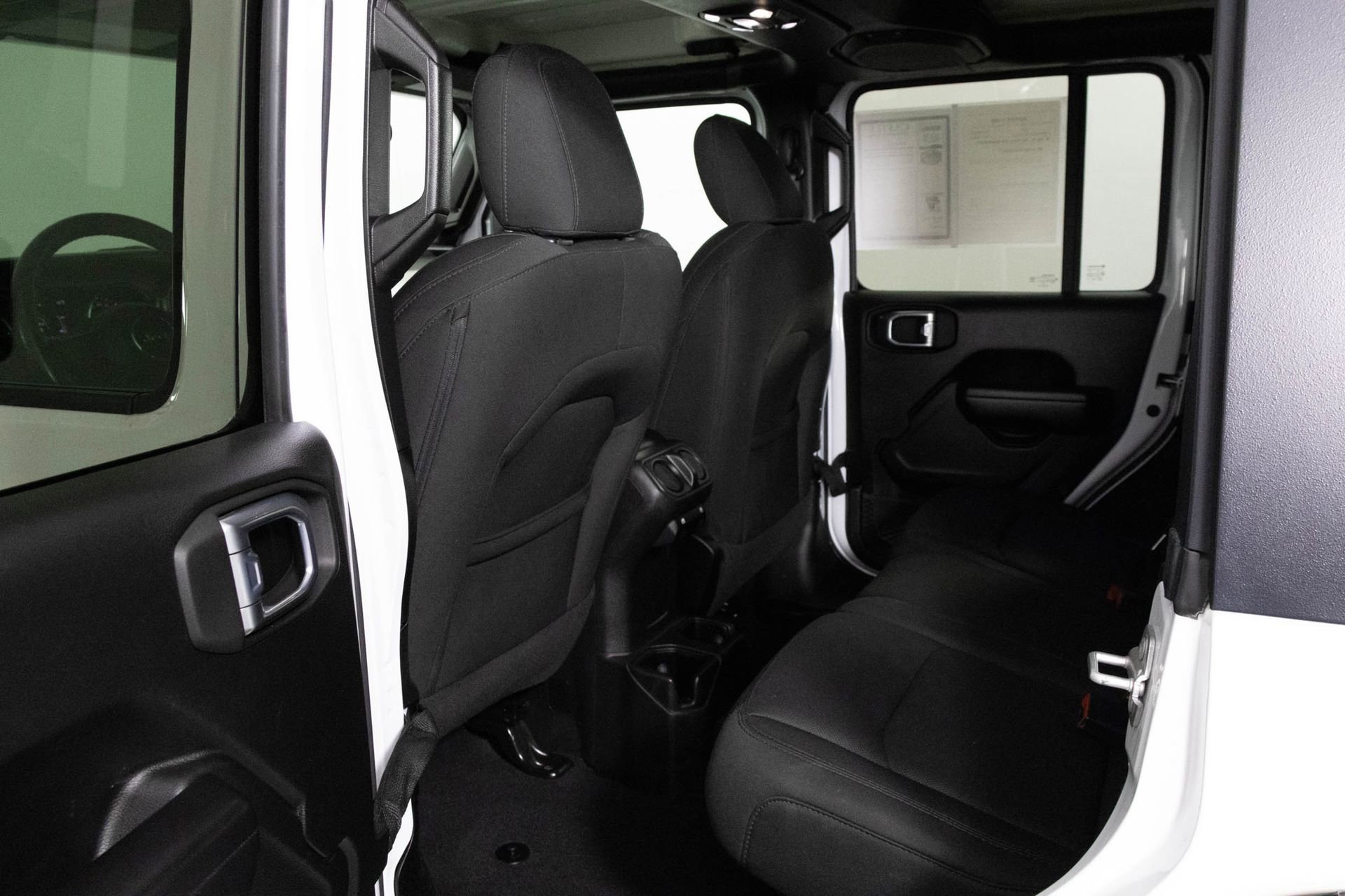 Used 2021 Jeep Wrangler Unlimited Sport image 32