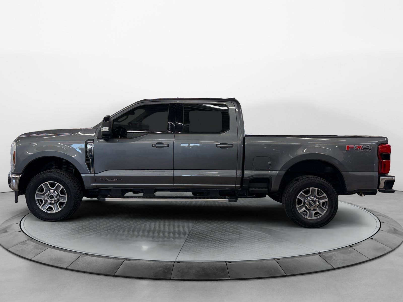 Used 2024 Ford F250 Lariat w/ FX4 Off-Road Package AWD/4WD image 3