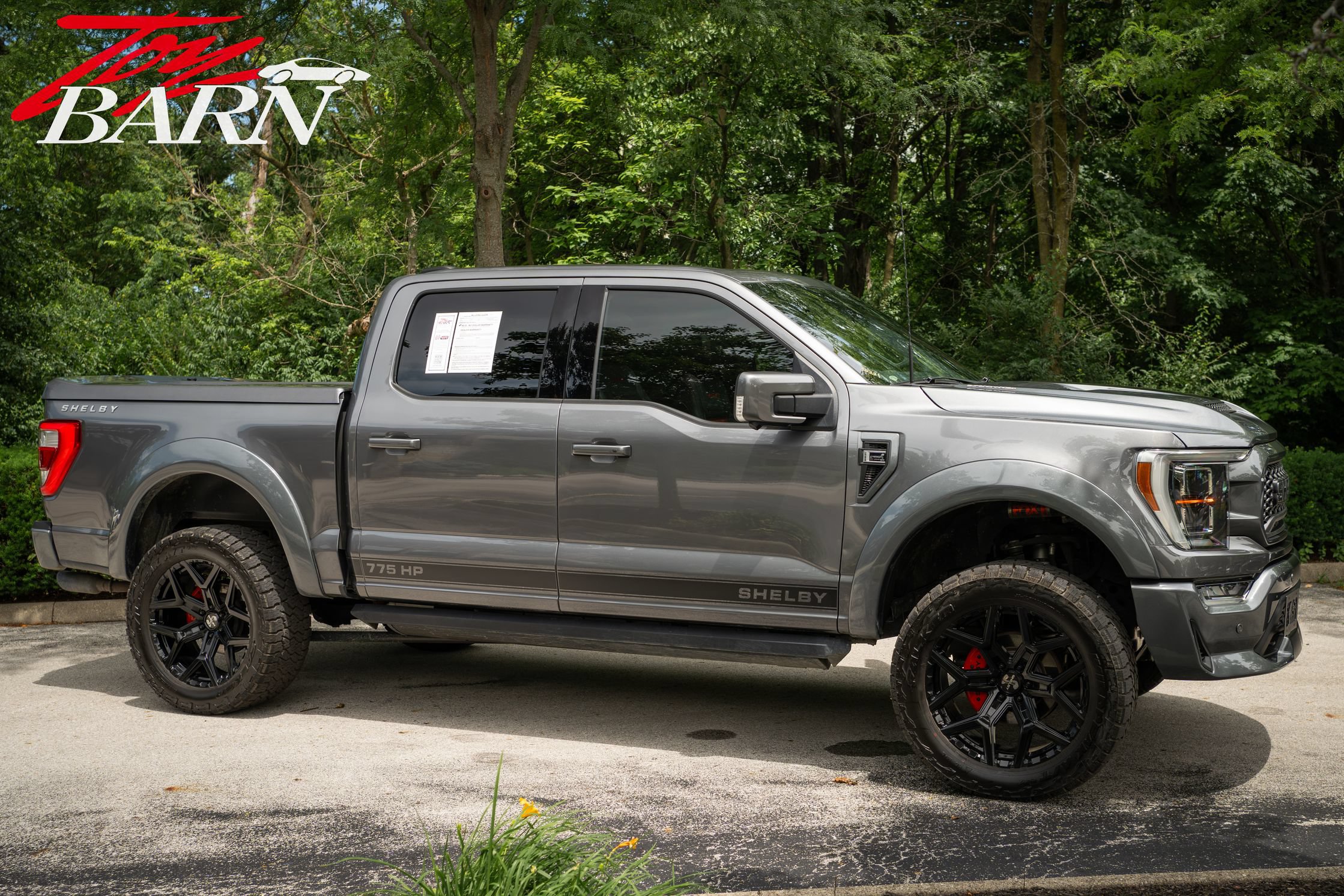 Used 2022 Ford F150 Lariat w/ Equipment Group 502A High AWD/4WD image 2