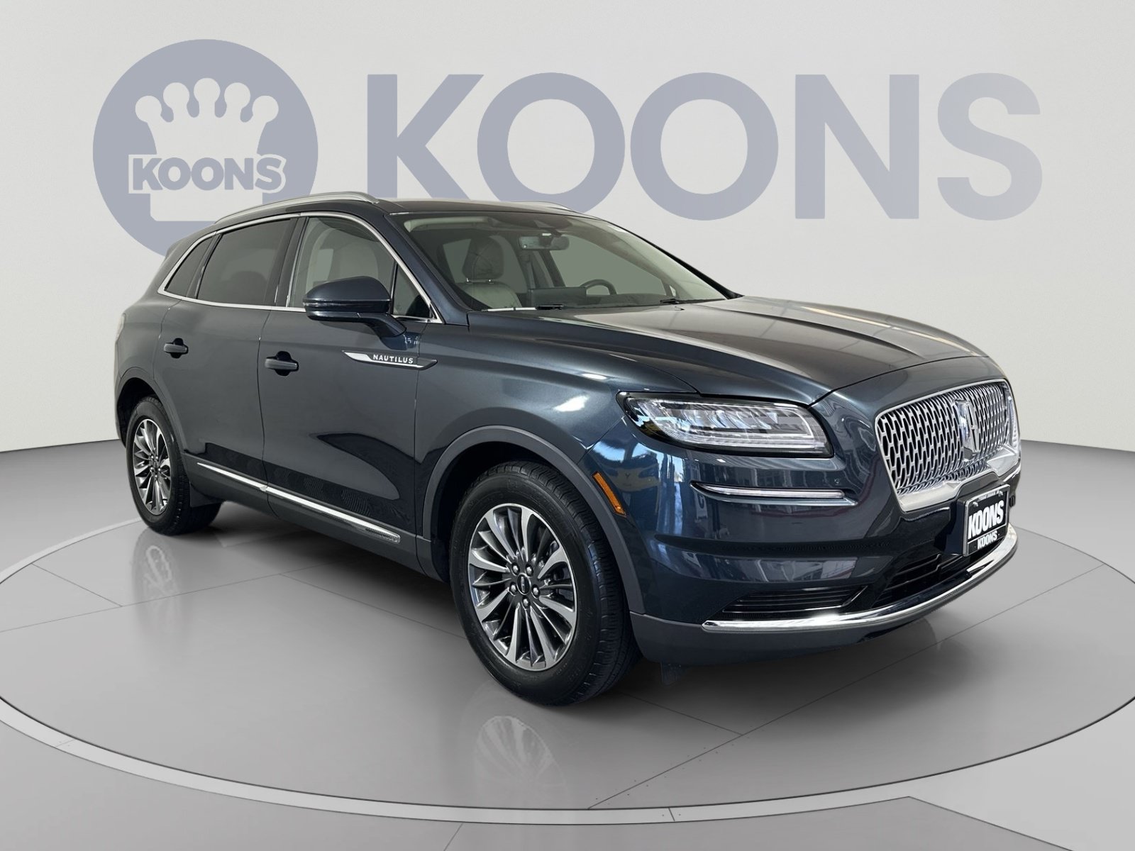 Used 2023 Lincoln Nautilus AWD w/ Premium Package image 10