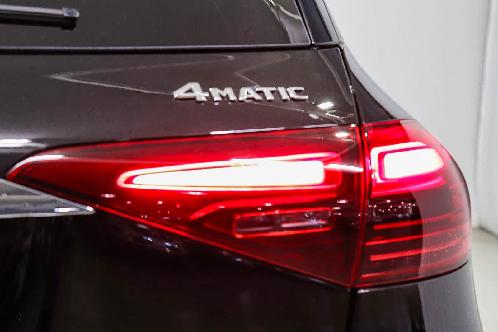 Certified 2026 Mercedes-Benz GLE 580 4MATIC image 11