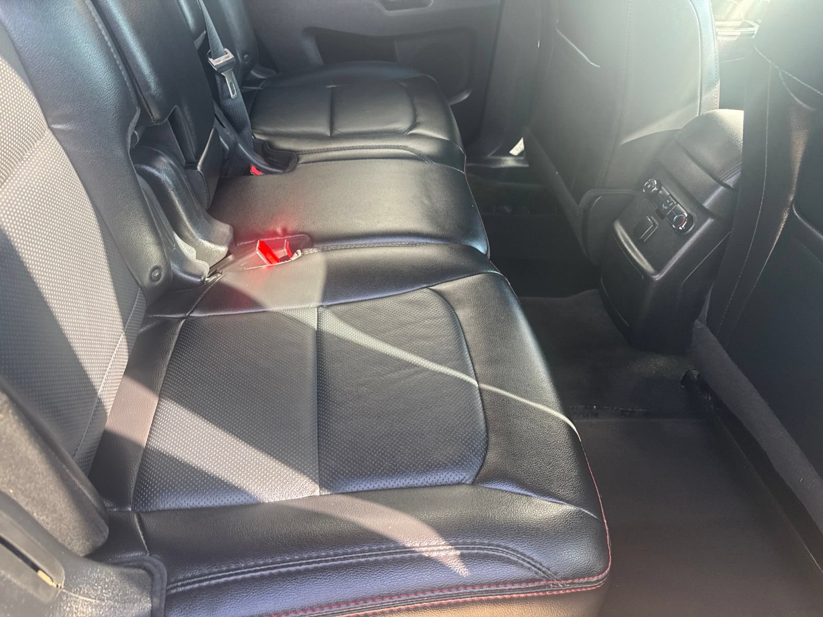 Used 2017 Ford Explorer Sport AWD/4WD image 15