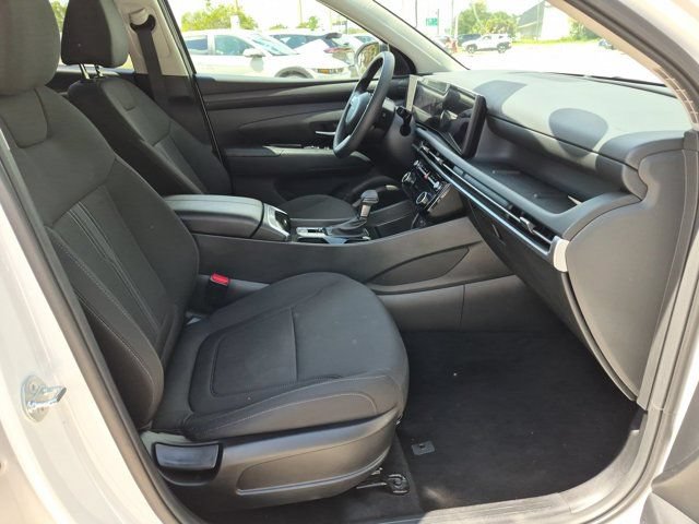 Used 2025 Hyundai Tucson SEL FWD image 29