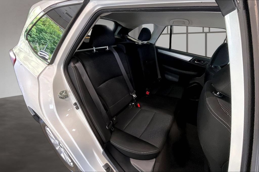 Used 2018 Subaru Outback 2.5i Premium AWD/4WD image 26
