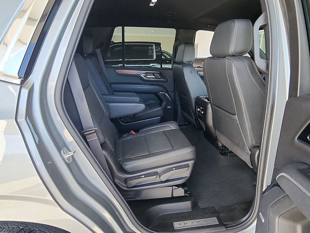 Certified 2025 GMC Yukon Denali image 27