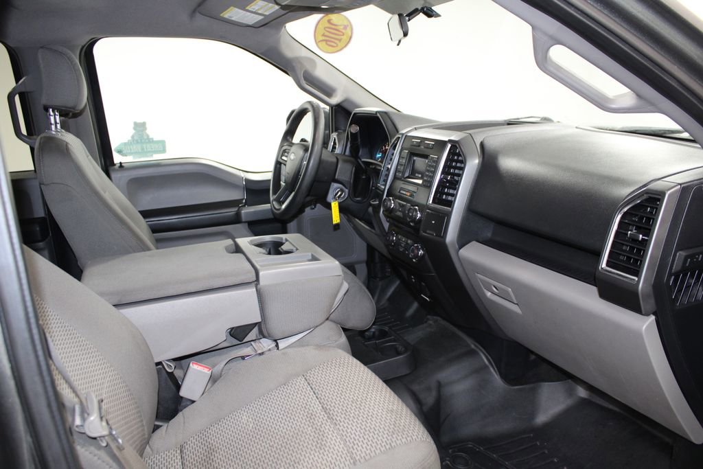 Used 2016 Ford F150 XLT image 27