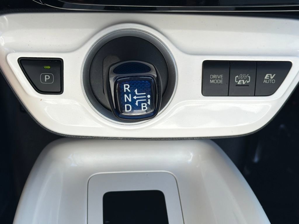 Used 2017 Toyota Prius Prime Plus image 54