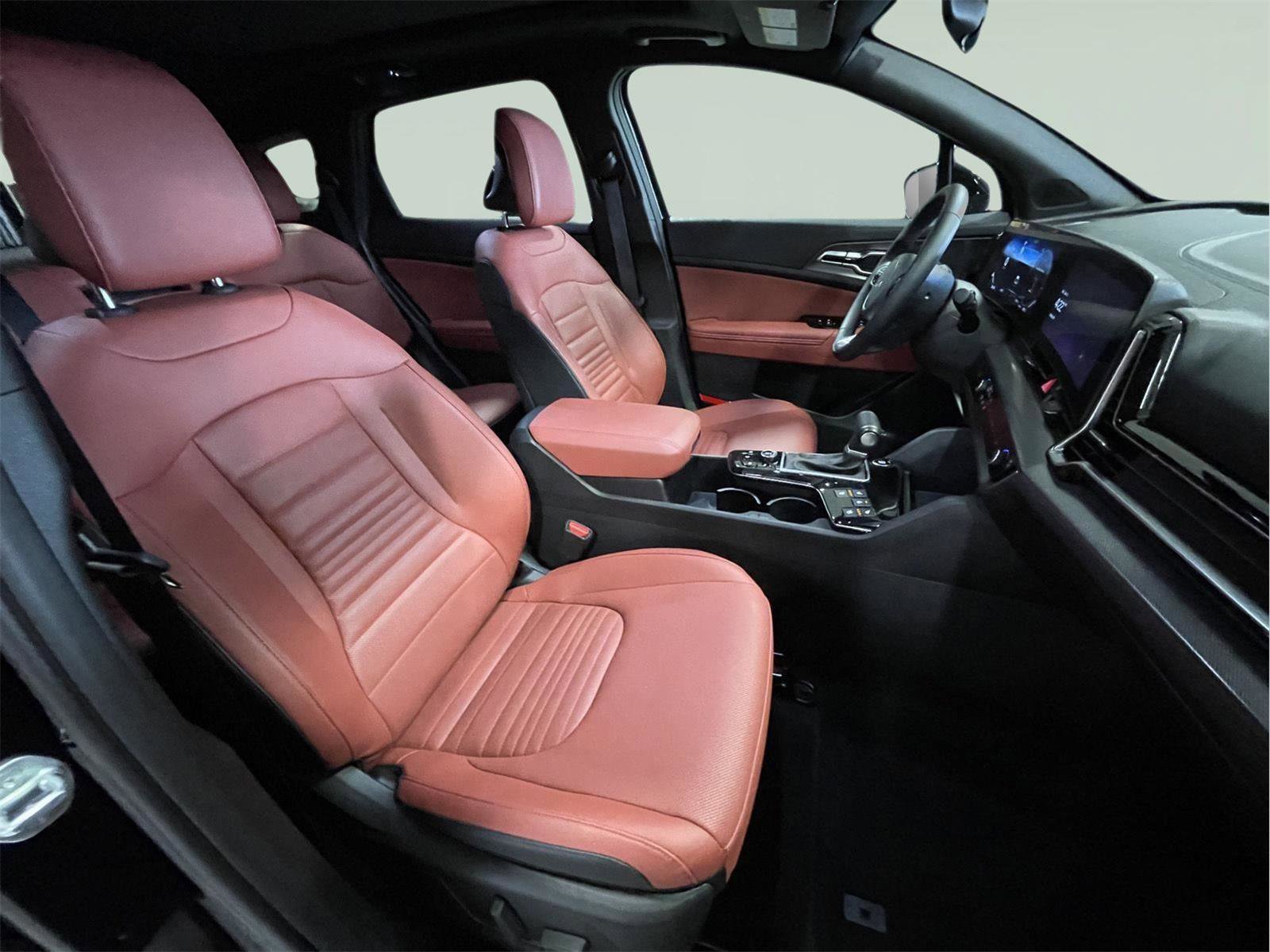 Used 2023 Kia Sportage SX image 22