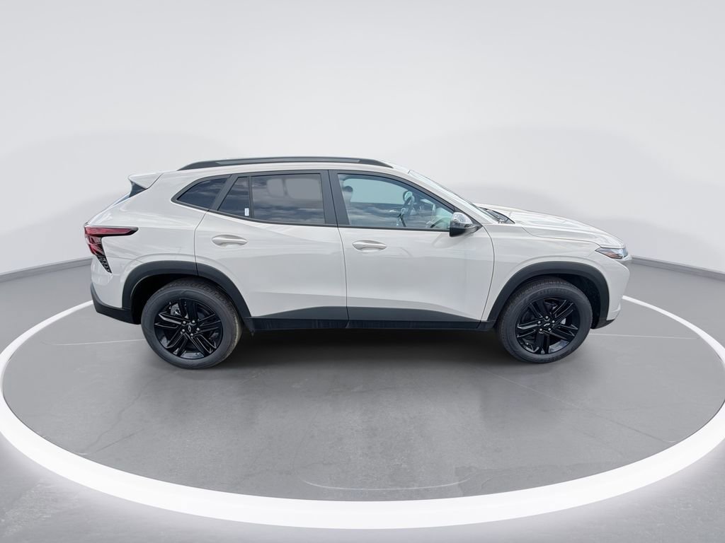 New 2026 Chevrolet Trax ACTIV w/ Sunroof Package image 9