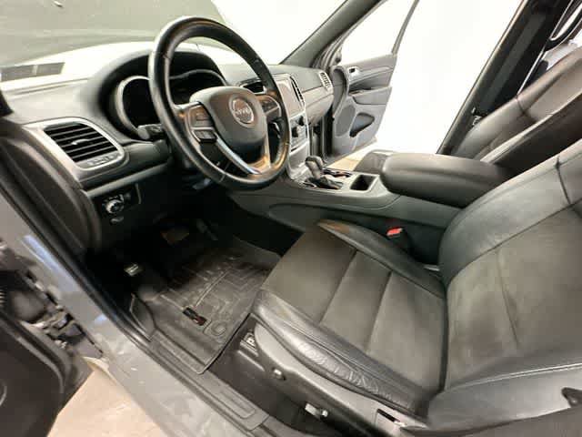 Used 2020 Jeep Grand Cherokee Altitude RWD image 18