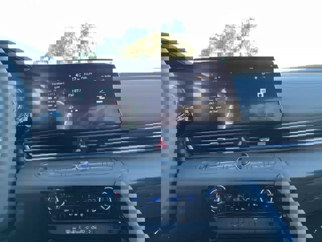 New 2026 Hyundai Elantra Sport image 11