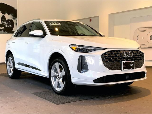 Certified 2025 Audi Q5 Premium Plus w/ Premium Plus