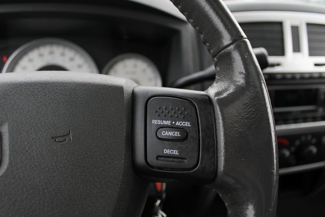 Used 2007 Dodge Dakota Laramie w/ Sun & Wheel Value Group image 18