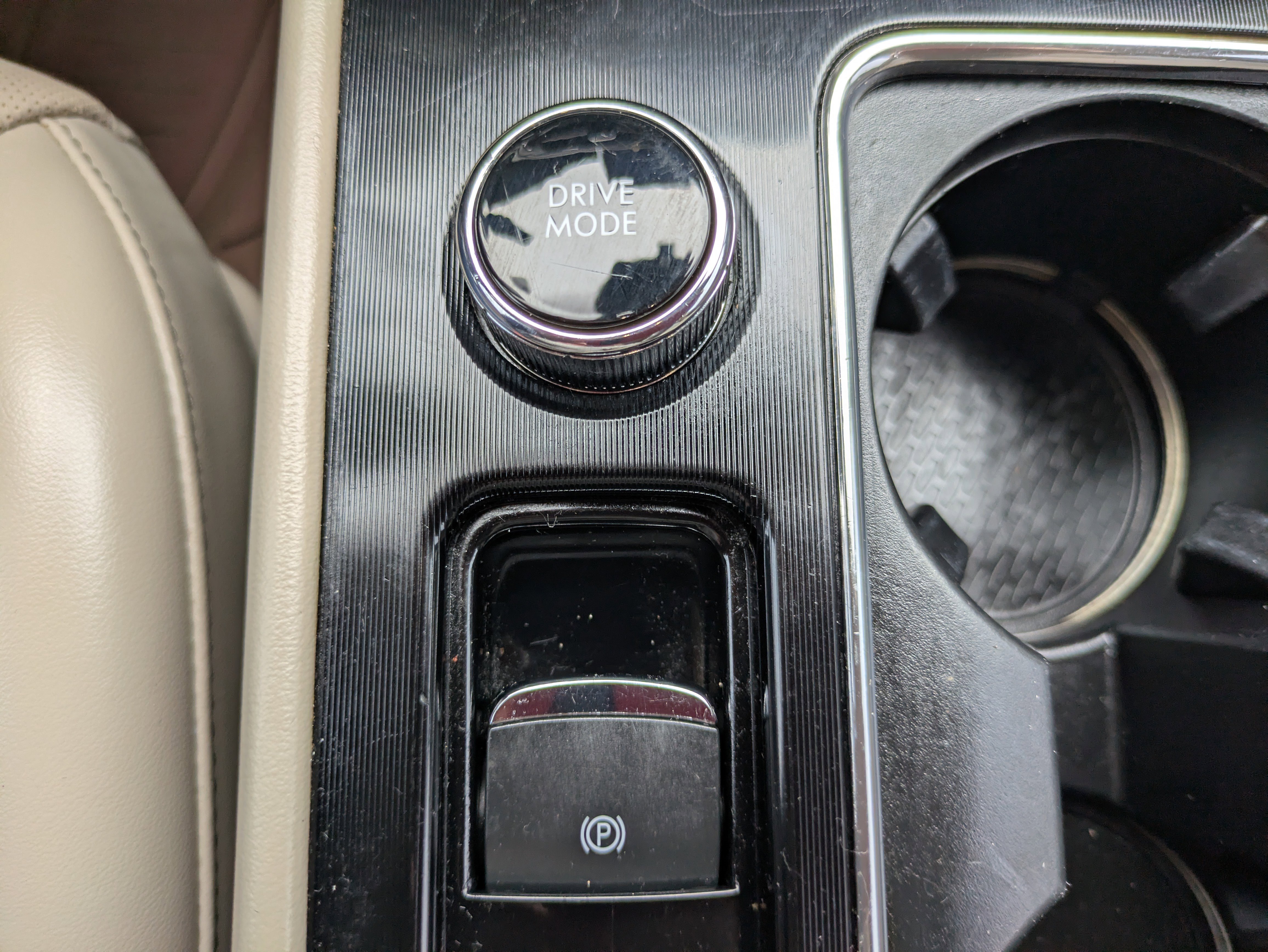 Used 2021 Lincoln Corsair Reserve image 24
