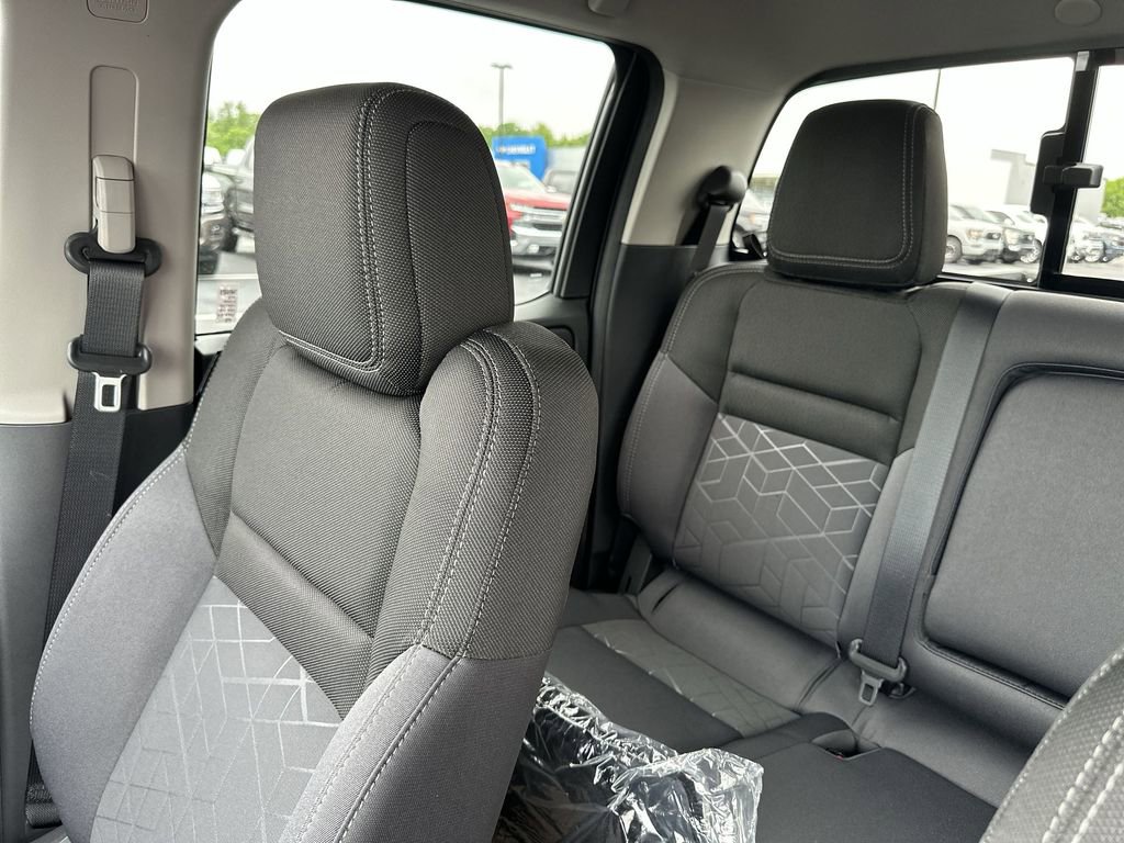 New 2026 Nissan Frontier SV AWD/4WD image 12