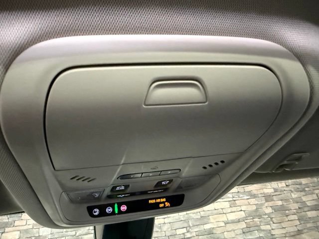 Used 2023 GMC Acadia Denali w/ Denali Ultimate Package AWD/4WD image 28
