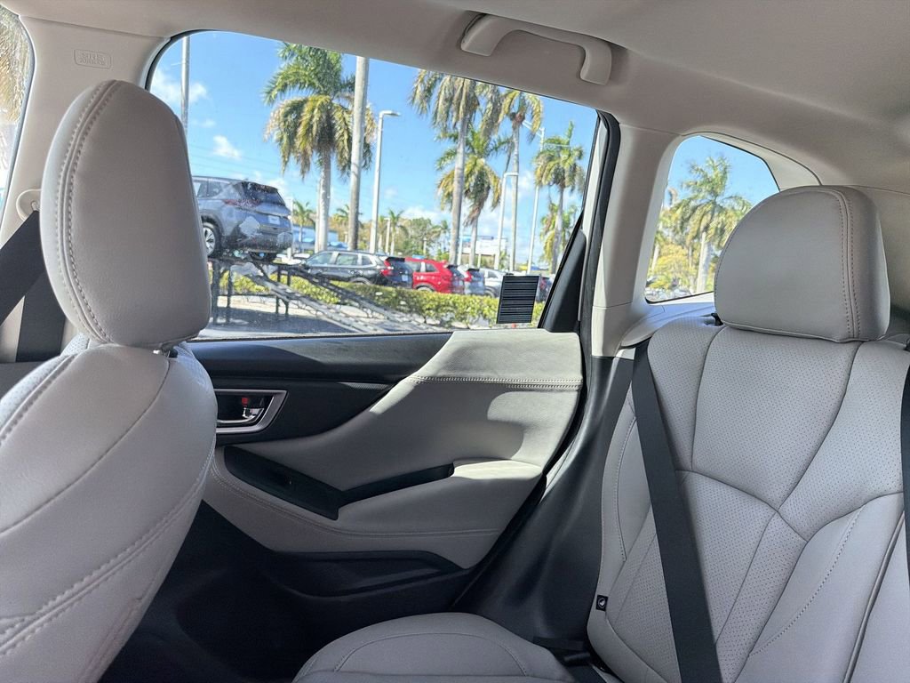 Used 2022 Subaru Forester Premium w/ Popular Package #2 AWD/4WD image 13
