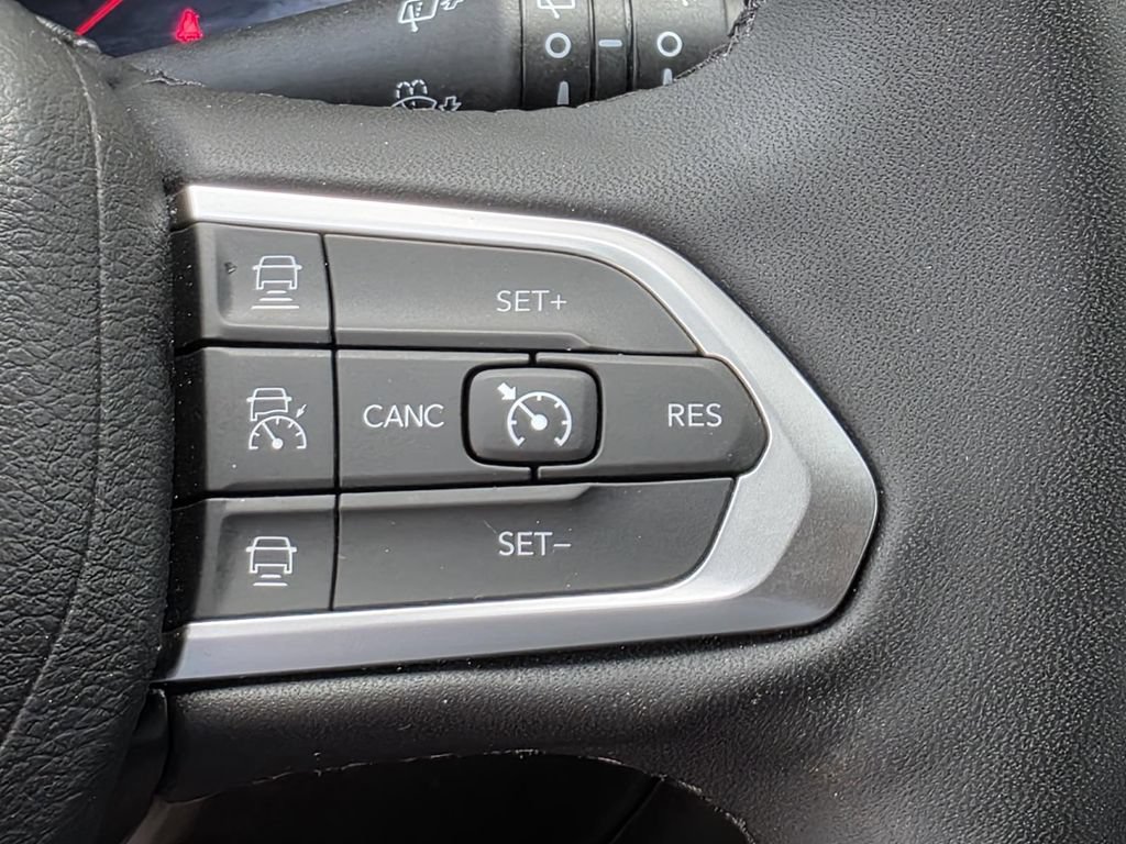 Used 2024 Jeep Compass Limited AWD/4WD image 27