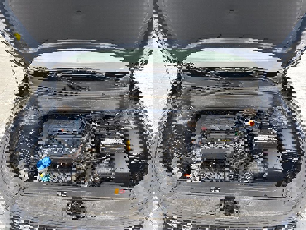 Used 2020 Hyundai Venue image 32