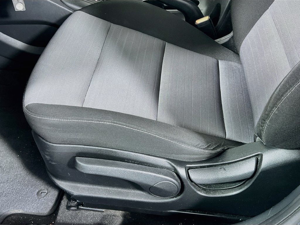 Used 2015 Kia Forte EX FWD image 11