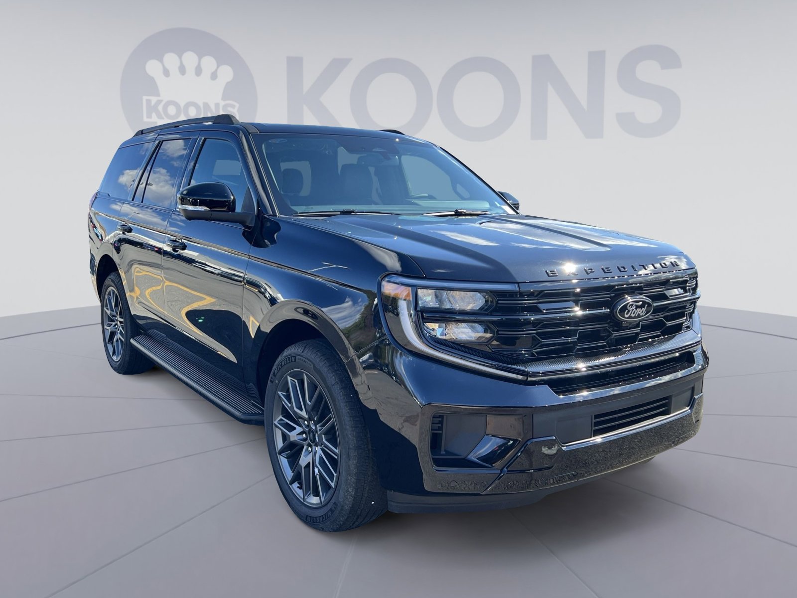 New 2026 Ford Expedition Platinum image 10