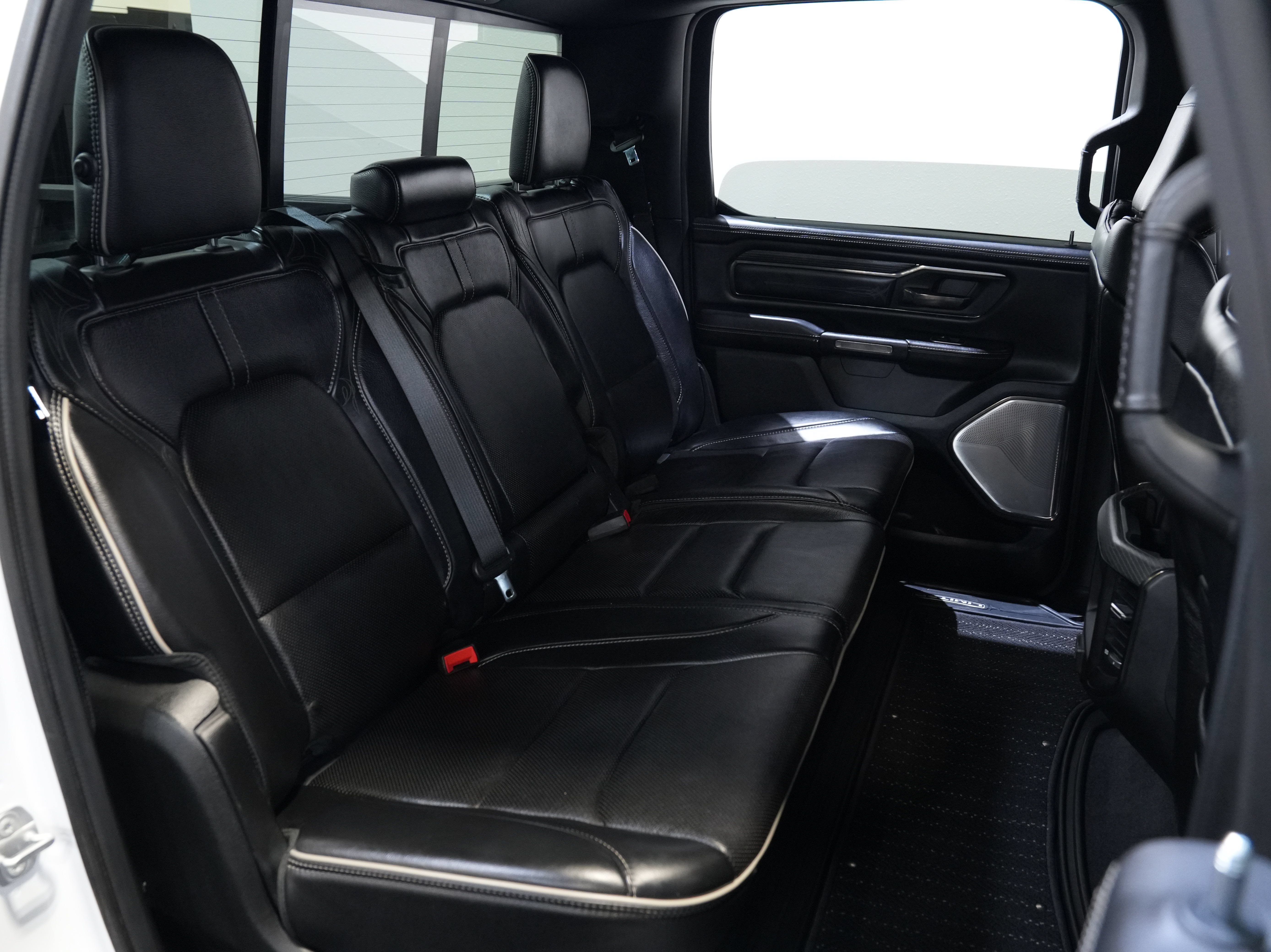 Used 2019 RAM 1500 Limited AWD/4WD image 40