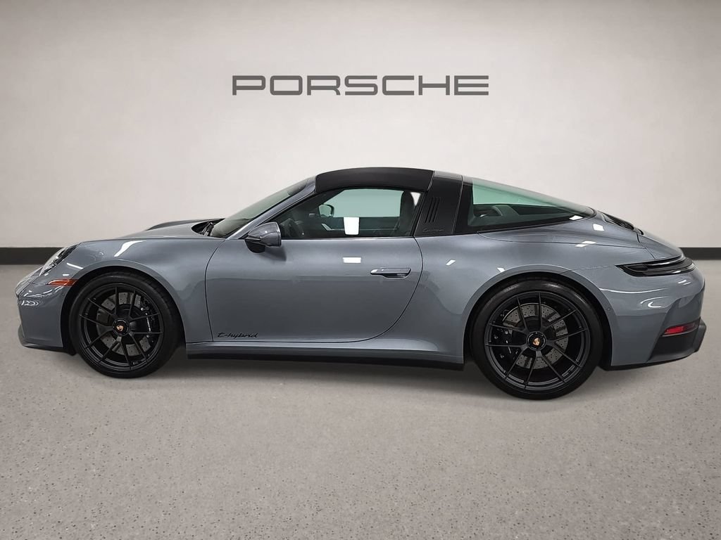 Certified 2026 Porsche 911 Targa 4 GTS AWD/4WD image 2