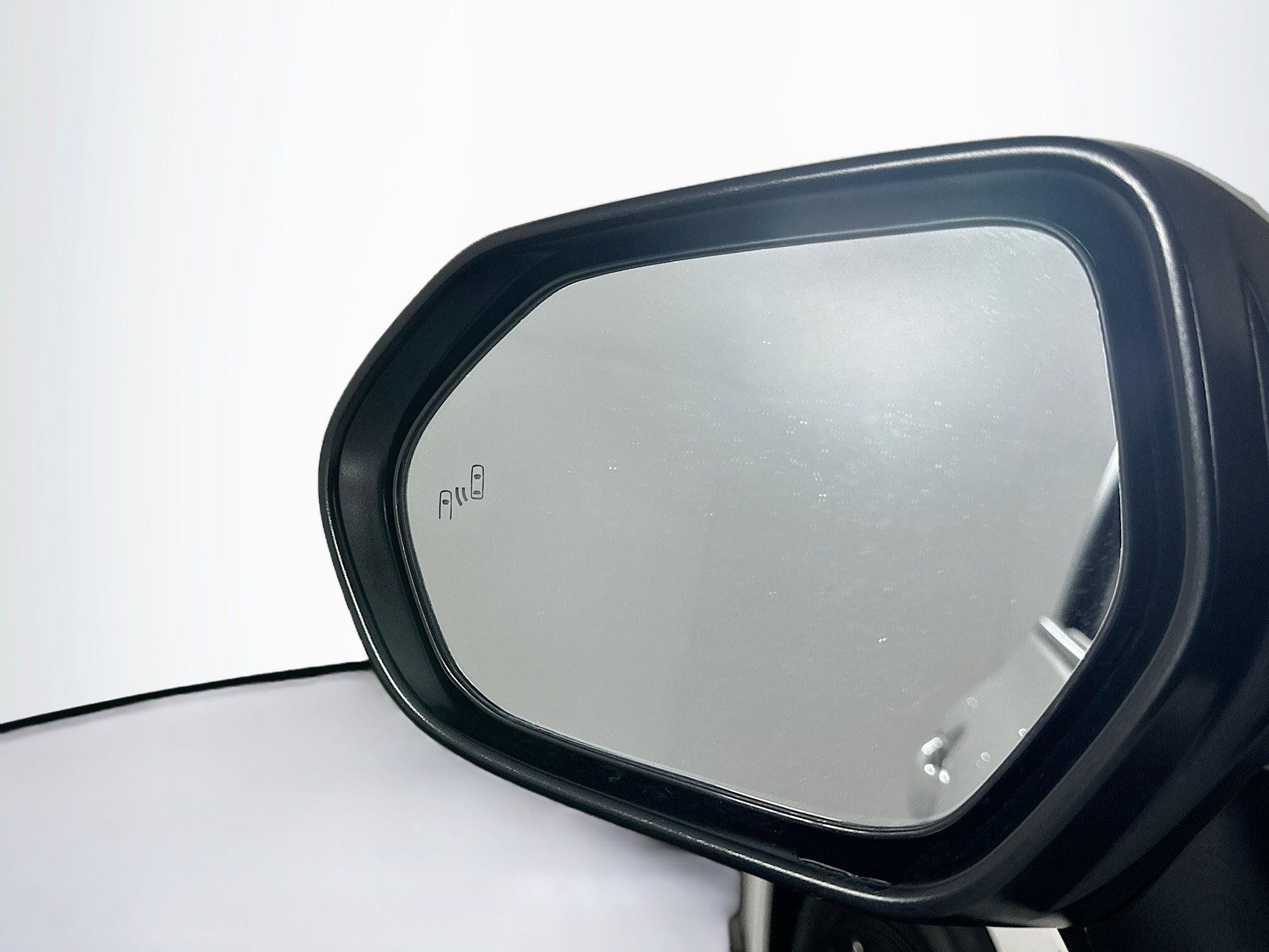 Used 2025 Toyota Camry SE image 16