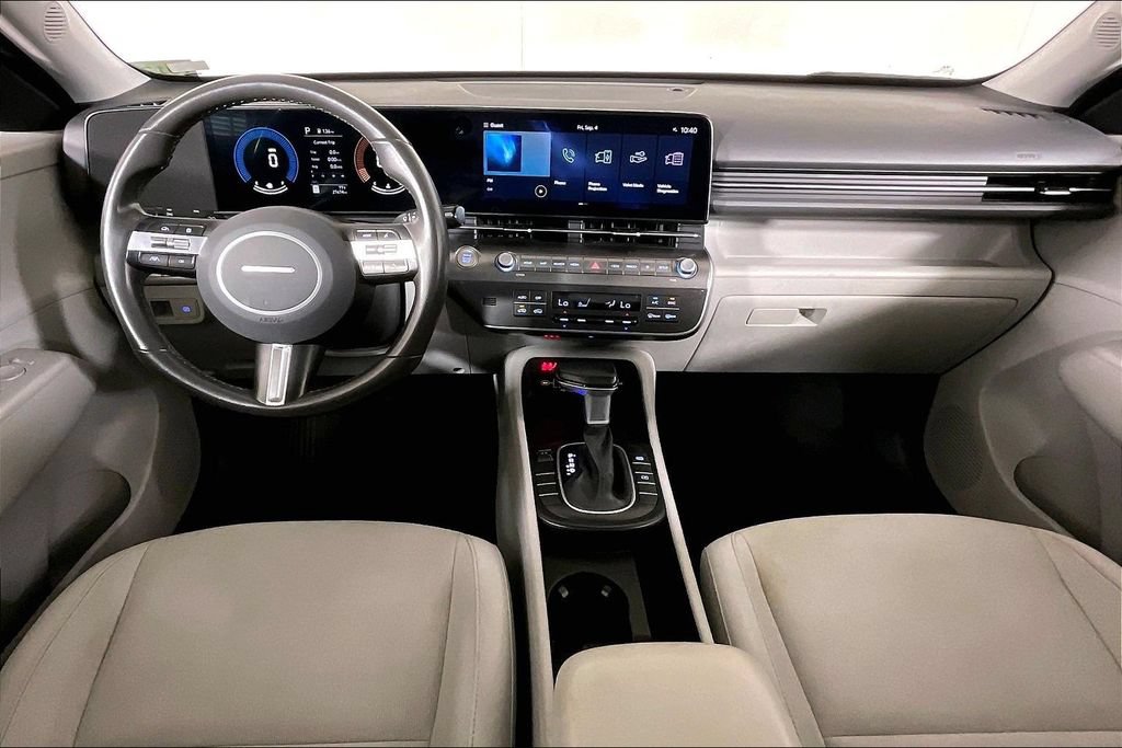 Used 2025 Hyundai Kona SEL FWD image 15