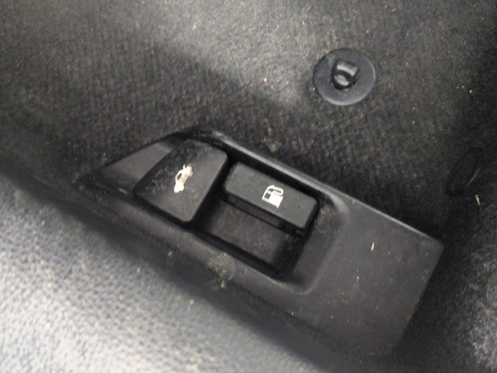 Used 2024 Toyota Corolla LE FWD image 17