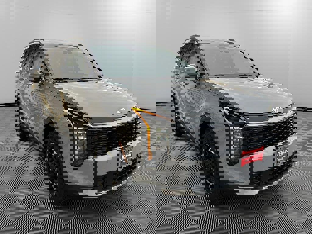 New 2026 Kia Sportage AWD Hybrid image 3