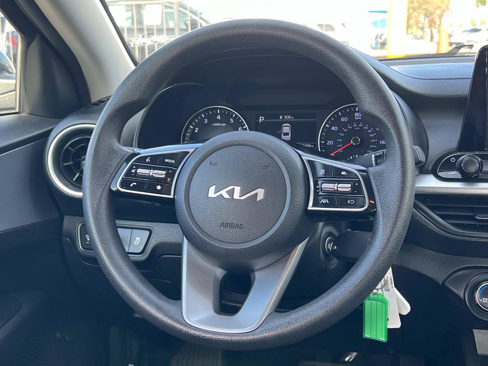 Used 2023 Kia Forte LX image 8