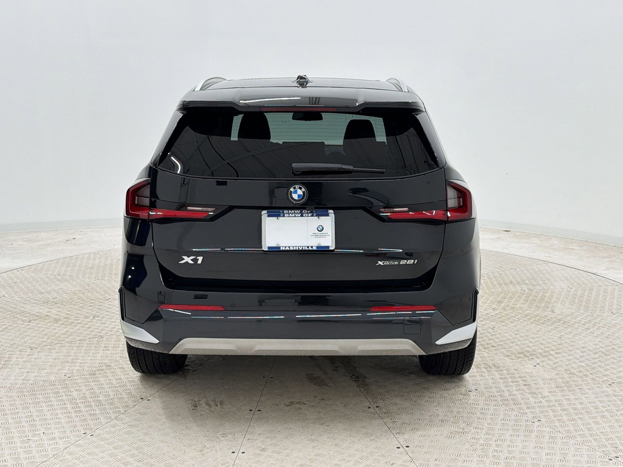 Used 2025 BMW X1 xDrive28i w/ Premium Package AWD/4WD image 10
