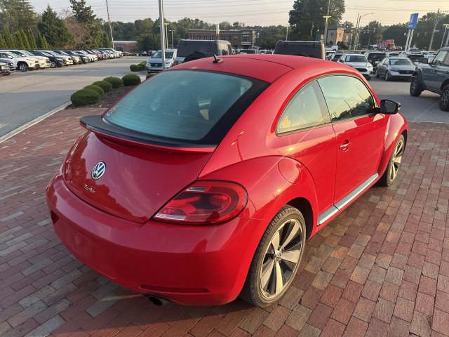 Used 2012 Volkswagen Beetle 2.0T FWD image 14