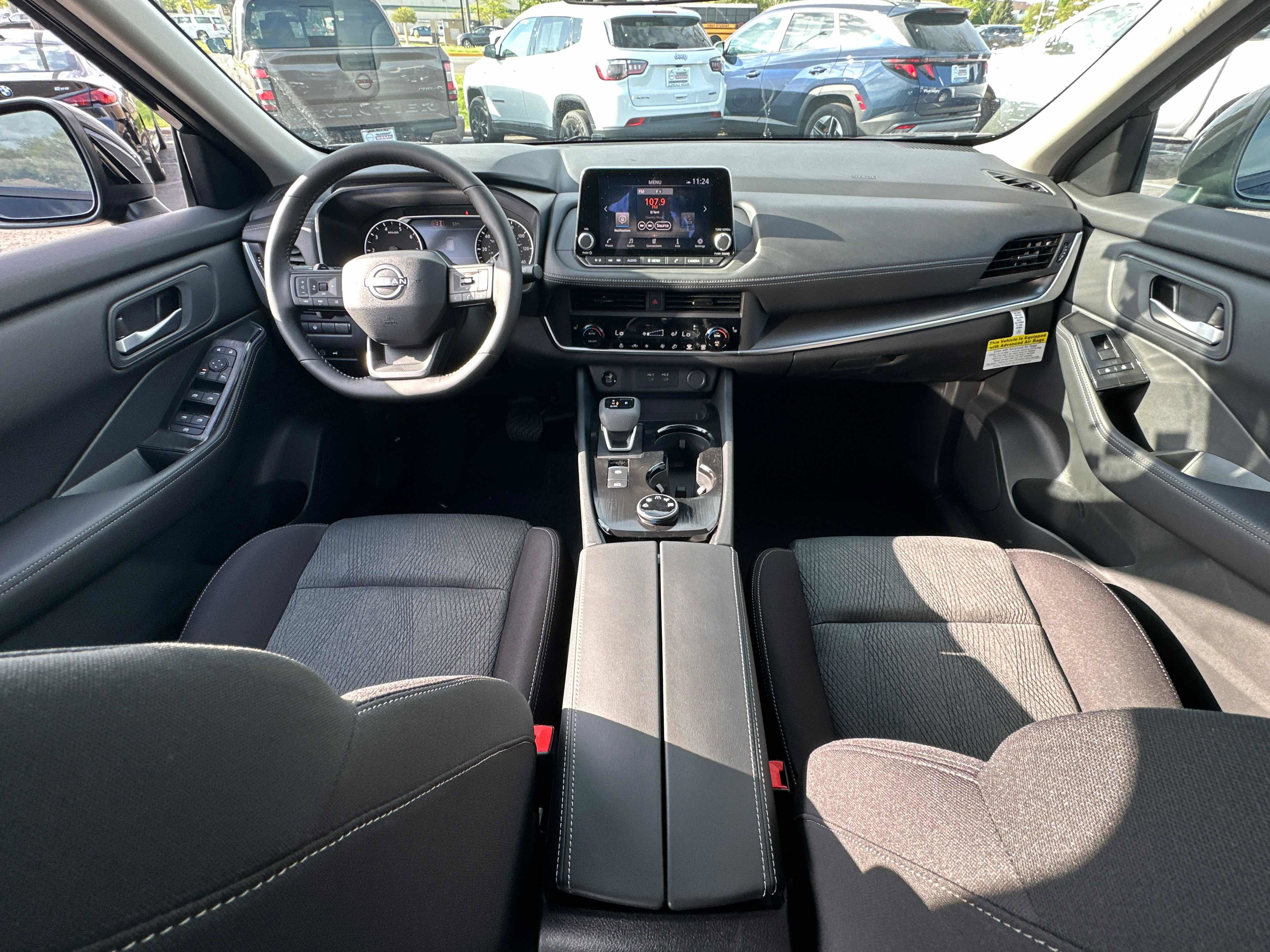 New 2026 Nissan Rogue SV w/ Cold Weather Package AWD/4WD image 29