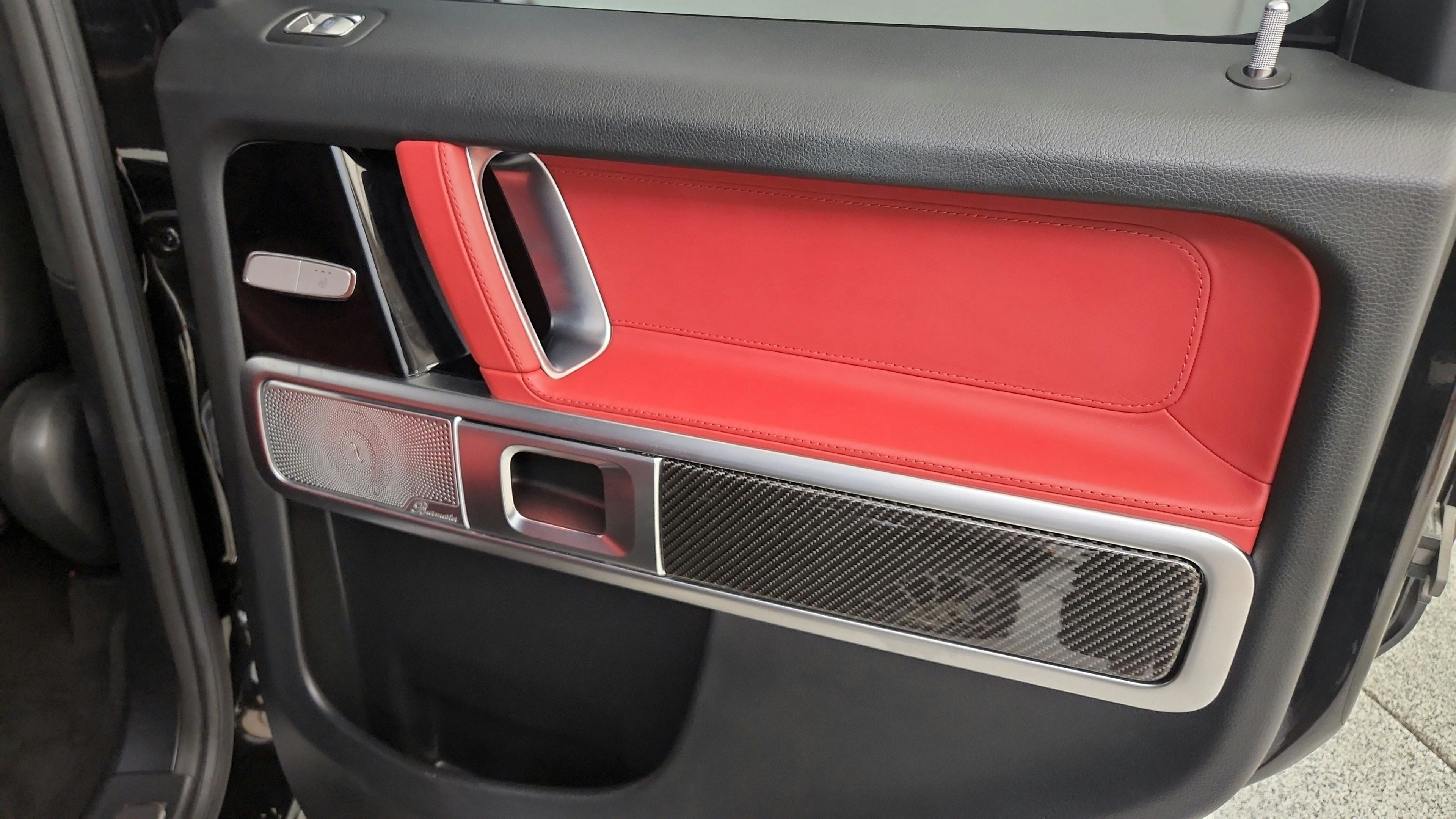 Used 2022 Mercedes-Benz G 550 image 36