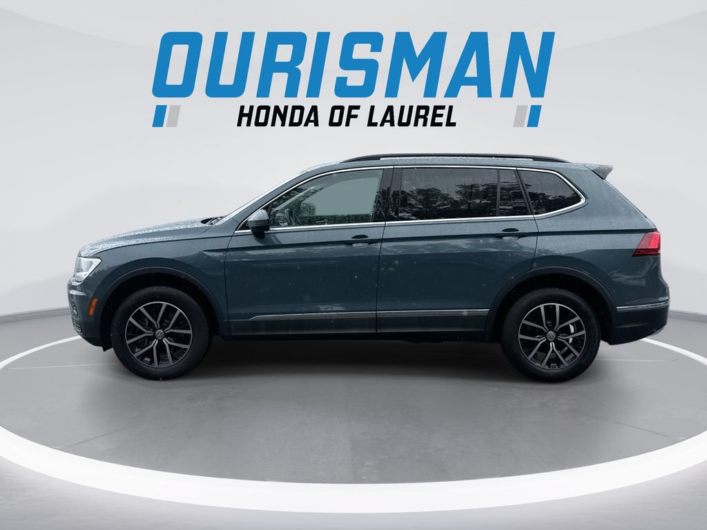 Used 2021 Volkswagen Tiguan SE w/ Panoramic Sunroof Package AWD/4WD image 5