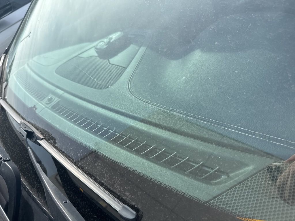 Used 2015 Jeep Cherokee Limited image 15